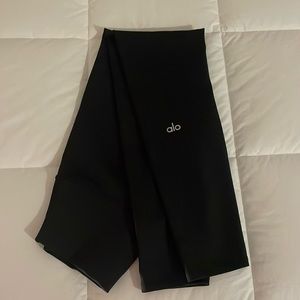 Alo High-Waist Airlift Legging